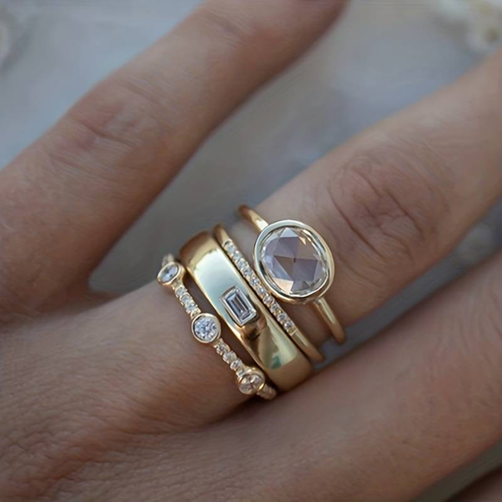 Lily - Conjunto de Anéis em Ouro Vintage e Zircônia